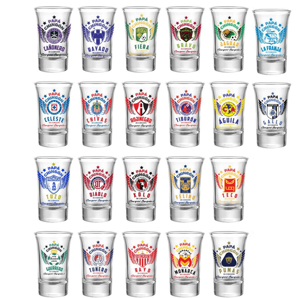 Papa Chingón Liga MX Tequila Shot Glass – 1.5 oz Soccer Dad Gift – Mexican Futbol-Inspired Tequila Glass