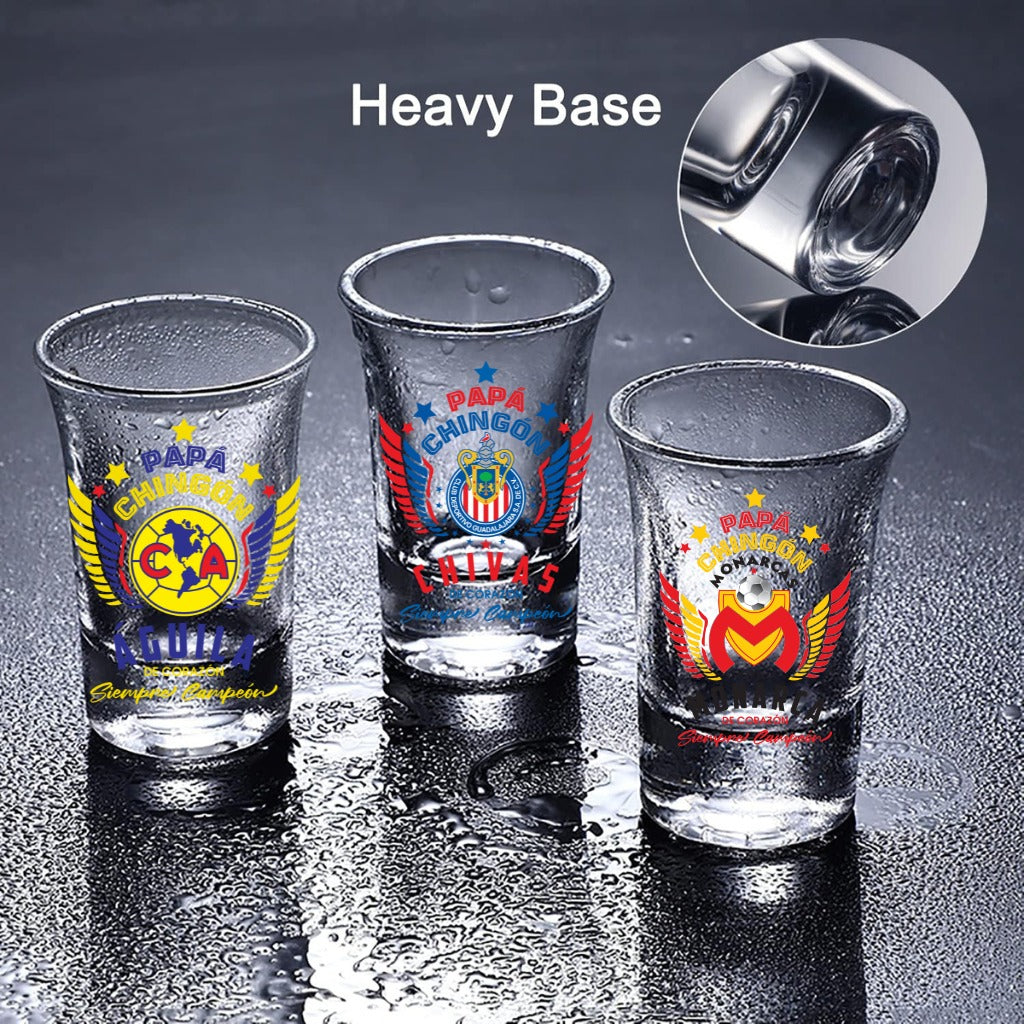 Papa Chingón Liga MX Tequila Shot Glass – 1.5 oz Soccer Dad Gift – Mexican Futbol-Inspired Tequila Glass
