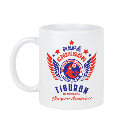 Veracruz Soccer Fan Coffee Mug – Papá Chingón Design – Tiburón de Corazón, Siempre Campeón – 11 oz White Ceramic Cup
